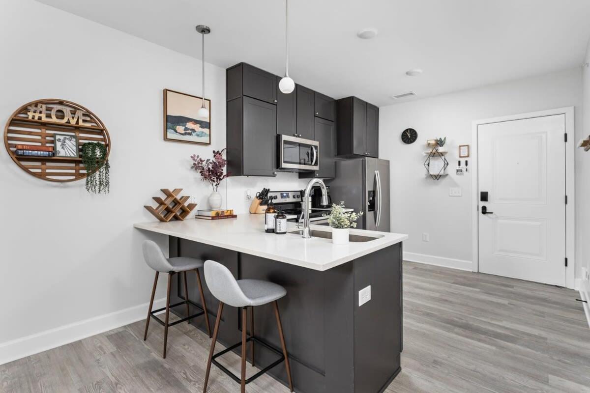 Cozysuites Modern Studio Steps From Broad Ripple Indianapolis Exterior photo
